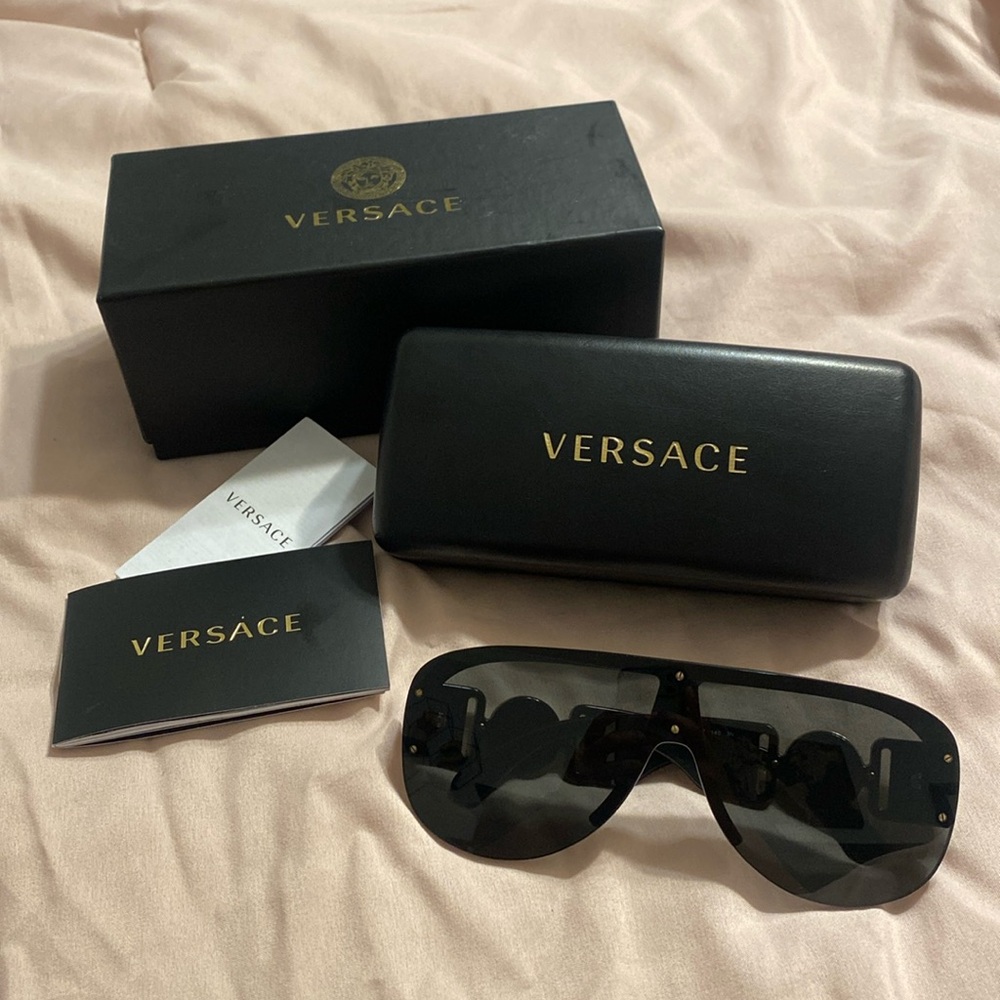 Versace MEDUSA BIGGIE SHIELD SUNGLASSES